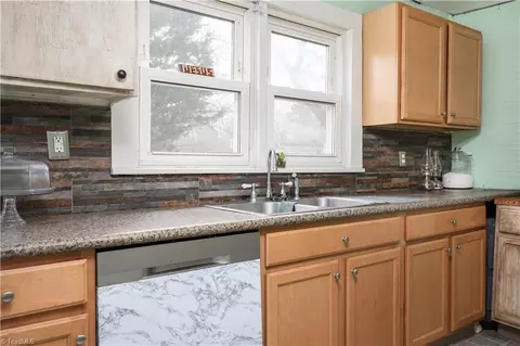 Kitchen - 4371 Hoover Hill Rd, Trinity, NC 27370 photo 3 of 3