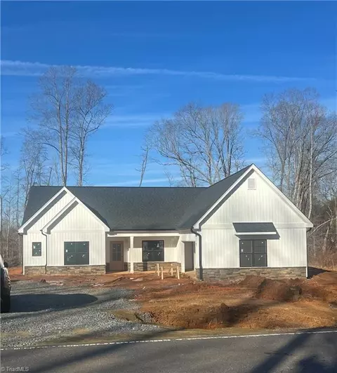 2560 S Nc Highway 801, Advance, NC 27006