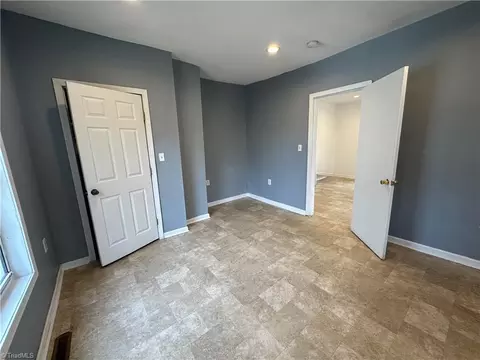 1608 25th St E, Winston Salem, NC 27105 photo 18