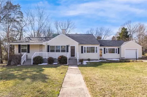 255 Country Club Dr, Eden, NC 27288