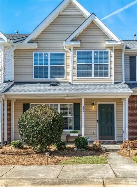 237 Bridford Downs Dr, Greensboro, NC 27407