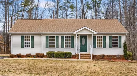 2110 Smith St, Reidsville, NC 27320