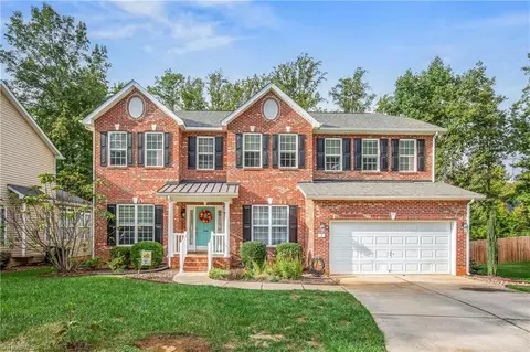 7 Devonna Ct, Greensboro, NC 27455