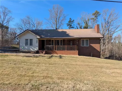 1949 Nc Highway 67, Jonesville, NC 28642