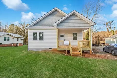 5062 Cherry St N, Winston Salem, NC 27105