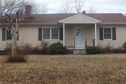 5425 Yanceyville Rd, Browns Summit, NC 27214