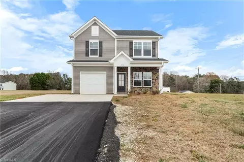 138 Finch Dr, Lexington, NC 27292