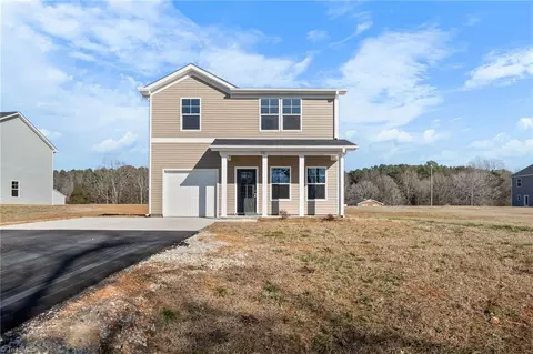 170 Finch Dr, Lexington, NC 27292