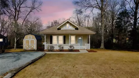 2305 Pitt Rd, Elon, NC 27244