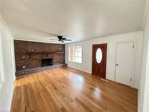 Living - 127 Link Rd, Elkin, NC 28621 photo 2 of 5