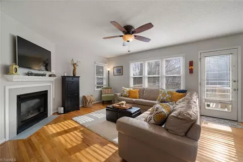 165 Spring Park Ct, Clemmons, NC 27012 photo 9