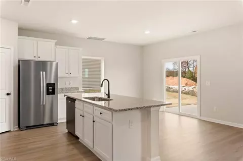 Entry Way - 101 Courtland Dr, King, NC 27021 photo 3 of 5
