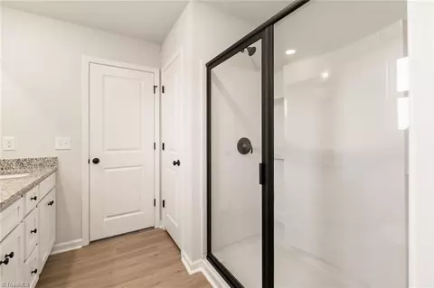 Entry Way - 101 Courtland Dr, King, NC 27021 photo 2 of 5