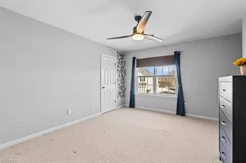809 Hedgepath Ter, High Point, NC 27265 photo 34
