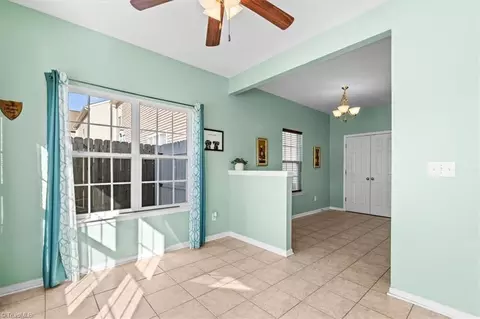 809 Hedgepath Ter, High Point, NC 27265 photo 20