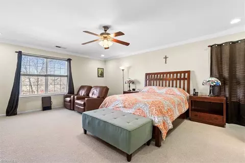 809 Hedgepath Ter, High Point, NC 27265 photo 24