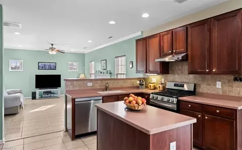 809 Hedgepath Ter, High Point, NC 27265 photo 15