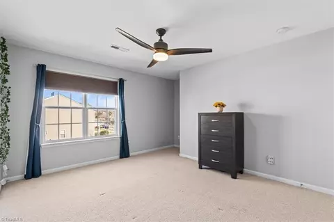 809 Hedgepath Ter, High Point, NC 27265 photo 35