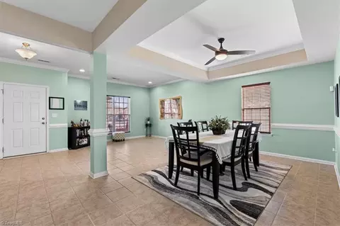 809 Hedgepath Ter, High Point, NC 27265 photo 7