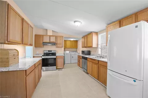 262 Wall Rd, Mayodan, NC 27027 photo 16