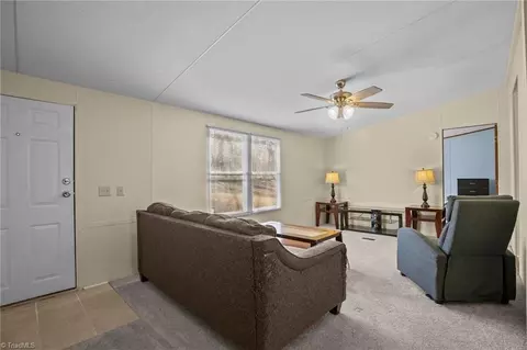 262 Wall Rd, Mayodan, NC 27027 photo 11