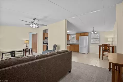 262 Wall Rd, Mayodan, NC 27027 photo 9
