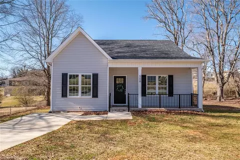 508 Washington Ave, Reidsville, NC 27320