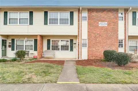 4736 Champion Ct, Greensboro, NC 27410