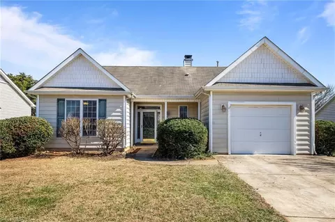 1615 Beeson Park Ln, Kernersville, NC 27284