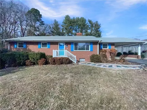 150 Sloan Dr, Winston Salem, NC 27103