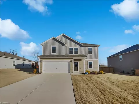 522 Winesap Dr, Graham, NC 27253