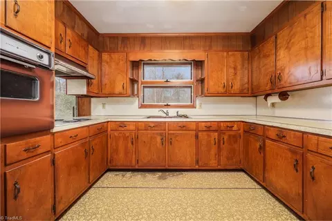 8184 W Us Highway 64, Trinity, NC 27370 photo 15
