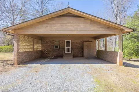 8184 W Us Highway 64, Trinity, NC 27370 photo 10