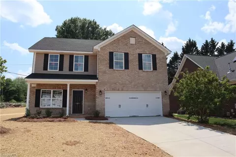 185 Glasmere Ct, Winston Salem, NC 27101