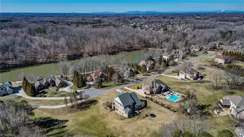 6306 Nesting Way, Oak Ridge, NC 27310 photo 3