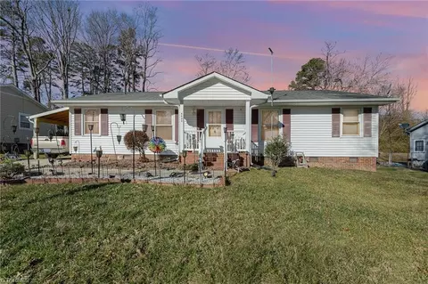 4402 Tucson Dr, Greensboro, NC 27406