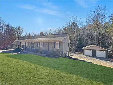 455 Spring Dr, North Wilkesboro, NC 28659