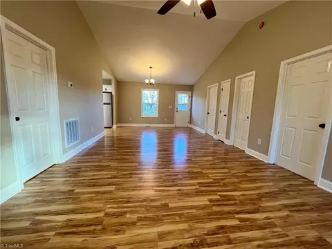 Living - 209 4th Ave S, Mayodan, NC 27027 photo 1 of 3
