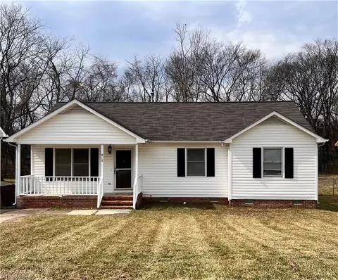 812 Vance St, Greensboro, NC 27405