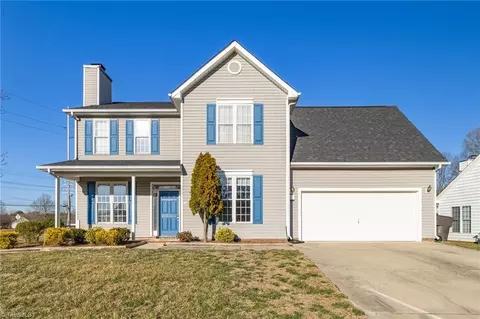 3501 Bent Trace Dr, High Point, NC 27265