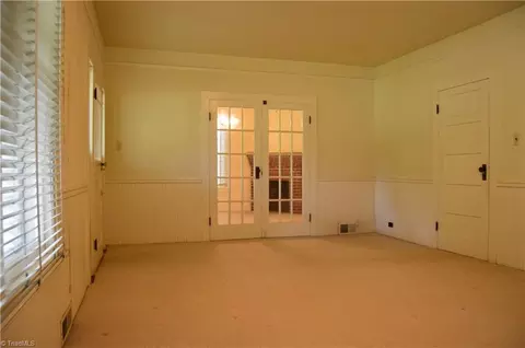 Living - 457 Ashley Loop, Eden, NC 27288 photo 3 of 3