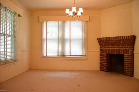 Living - 457 Ashley Loop, Eden, NC 27288 photo 1 of 3