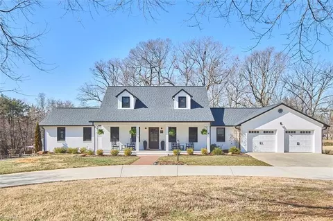 593 Hartman Rd, Winston Salem, NC 27127