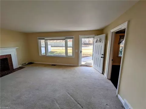 Living - 220 King St W, King, NC 27021 photo 1 of 3