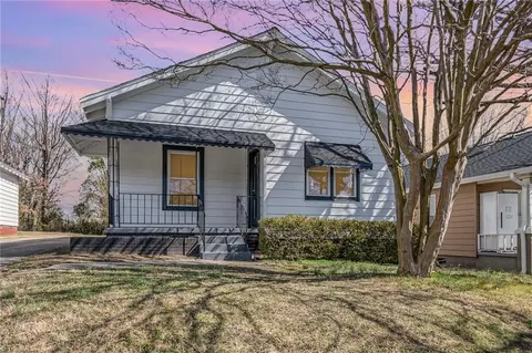705 Law St, Greensboro, NC 27401