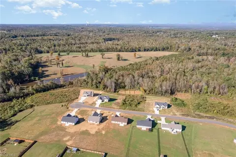 View/Area - 139 Knight Farm Rd, Stokesdale, NC 27357 photo 2 of 5