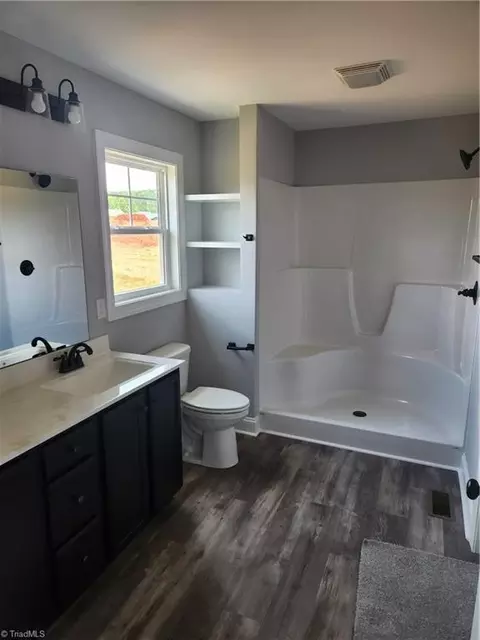 Bath - 139 Knight Farm Rd, Stokesdale, NC 27357 photo 1 of 1