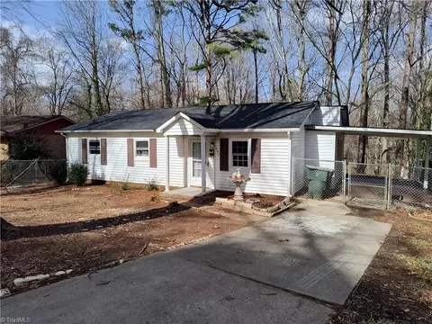 645 Amanda Pl, Winston Salem, NC 27101