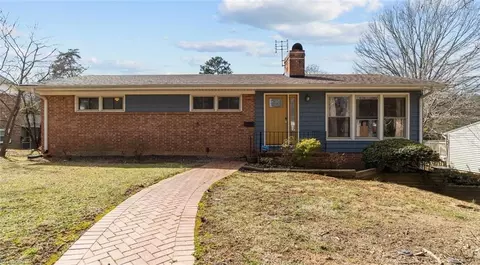 1003 Surry Dr, Greensboro, NC 27408
