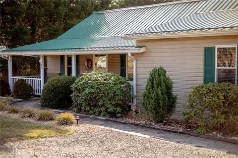 141 Turney Rd, Lowgap, NC 27024 photo 23